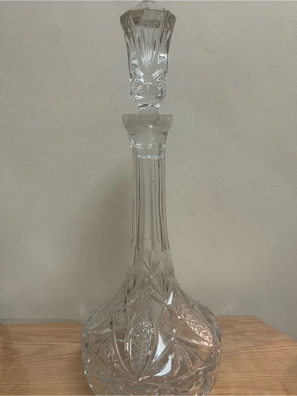 Clear Crystal Cut Glass Decanter with Stopper